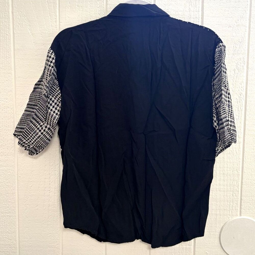 Vintage Button Up - image 3